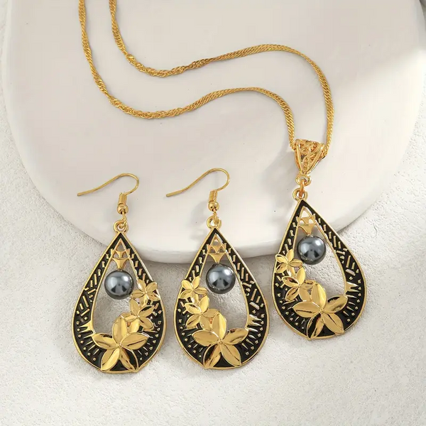 Hibiscus & Pearl Jewellery Set